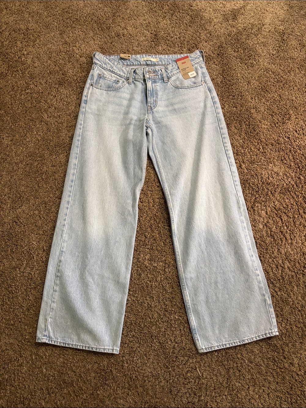 NWT 
Levi's Light Blue Superlow Loose Jeans